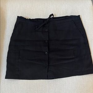 Cabi Lyric SKORT Size Small black drawstring waist style #6638